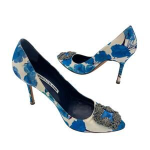 Manolo Blahnik Hangisi 105 Blue Floral Print Satin Crystal Buckle Pump Size 37.5